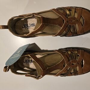JBU Brown Strappy Sandals